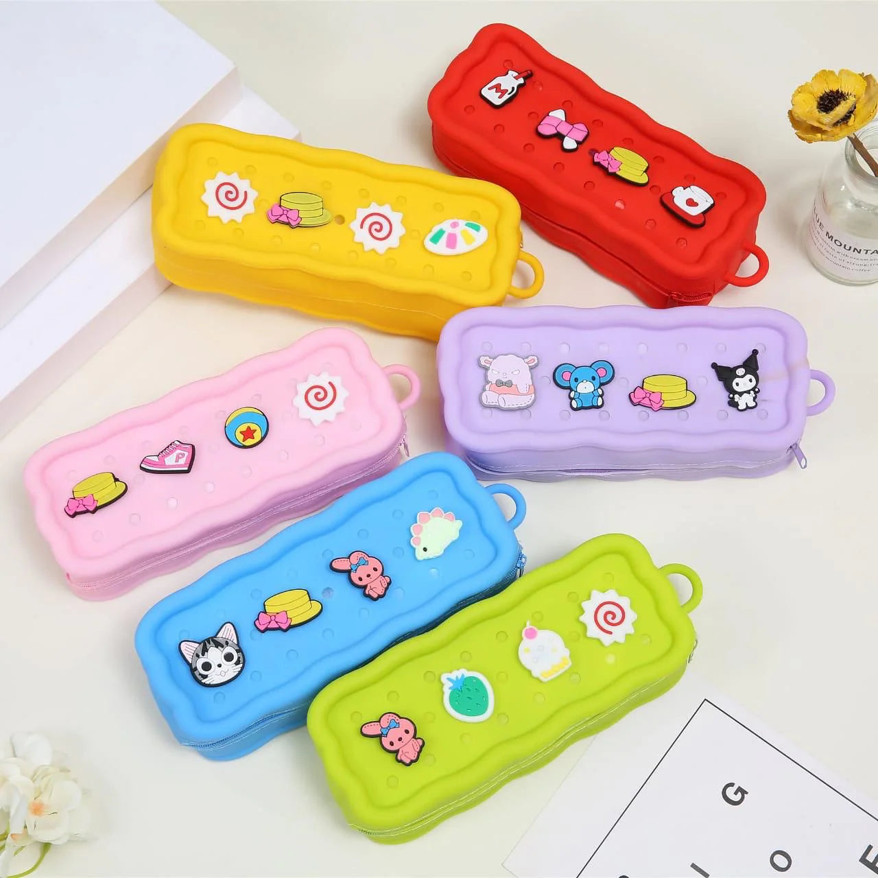 Kawaii Sillicon Pouch With Movable Charms