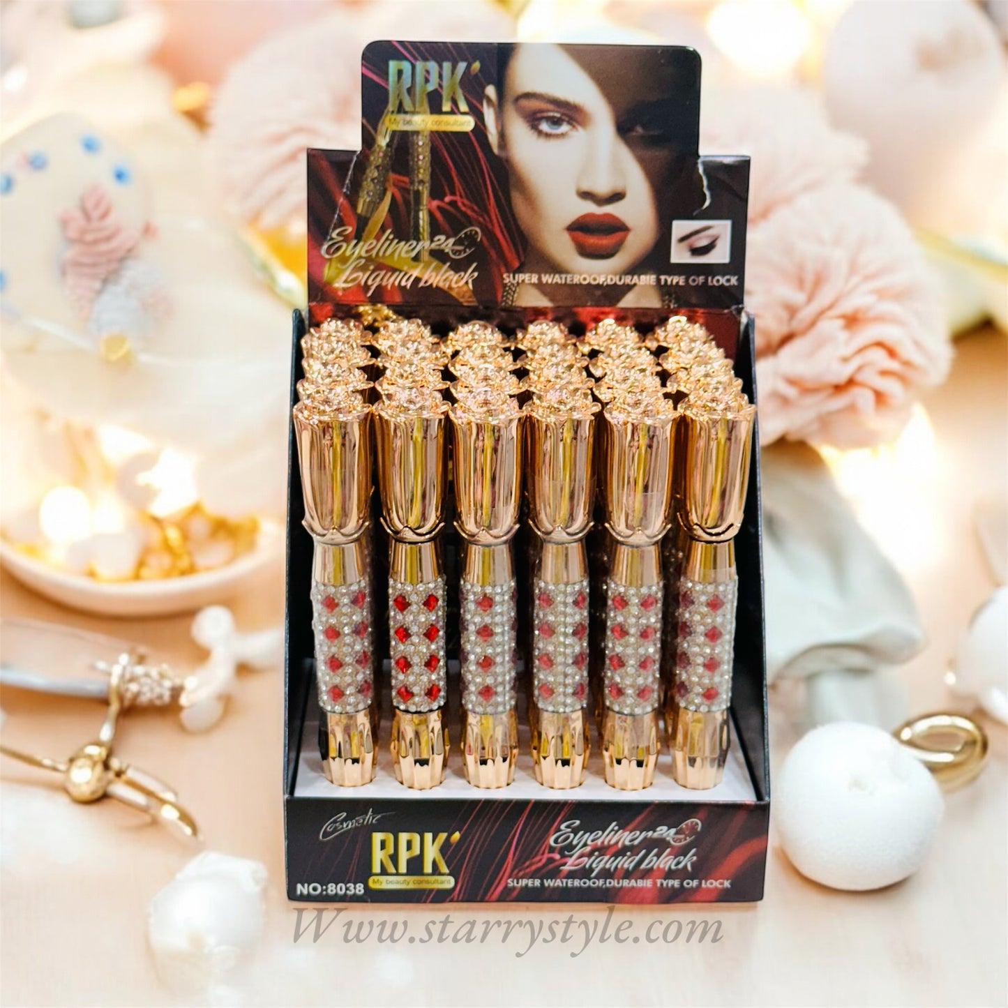 Kawaii Liquid Eyeliner | Smudge Proof