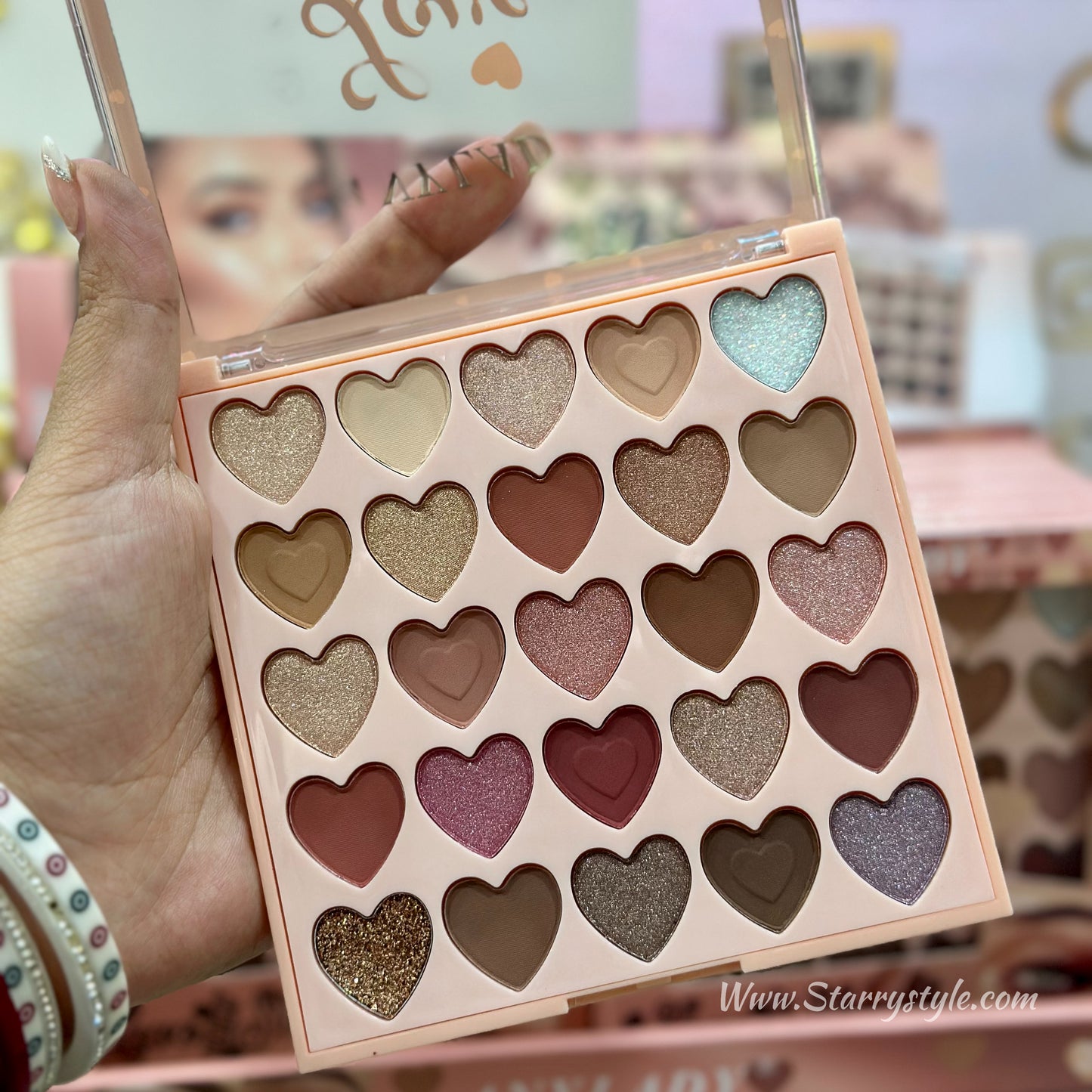 Anylady Nude Heart Eye Shadow Palette
