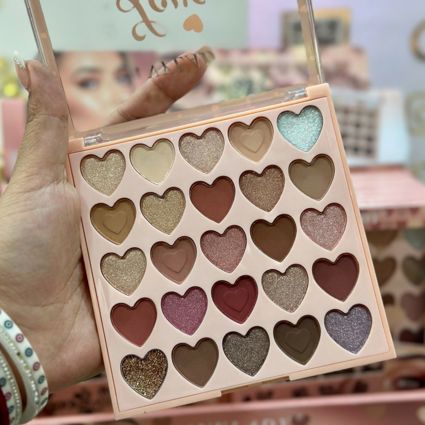 Anylady Nude Heart Eye Shadow Palette
