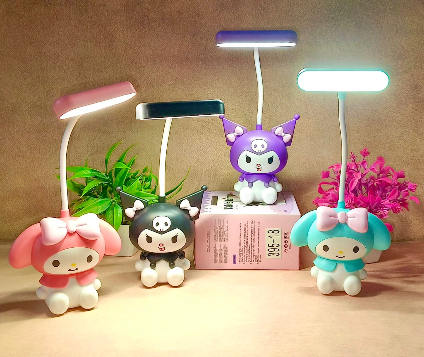 SANRIO THEME USB TABLE LAMP || 395-18