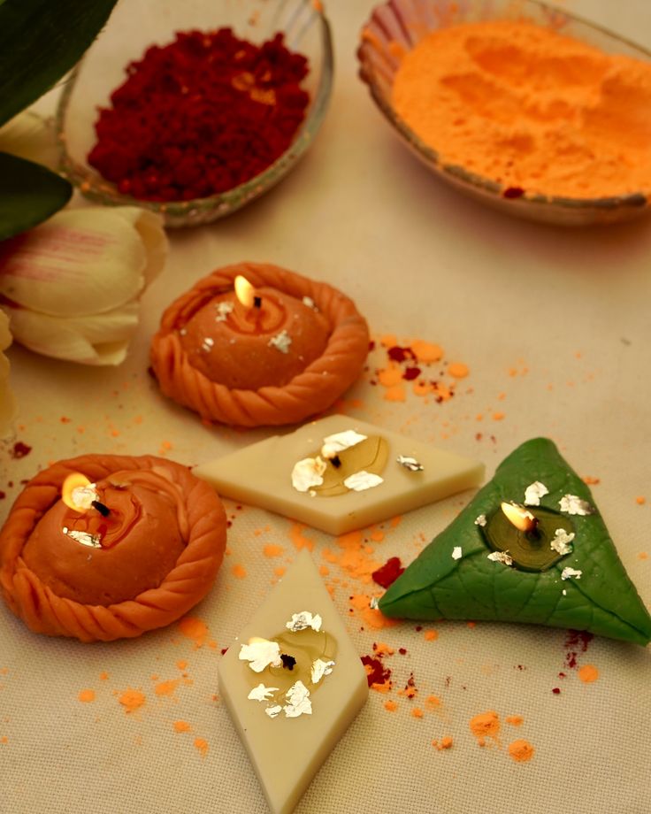 Paan Kaju Katli Gujiya-Candle (4 Pcs Box Packing)|Scented