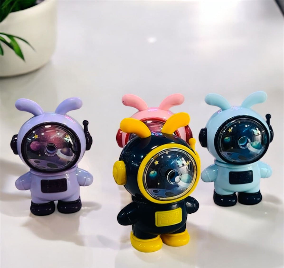 Space Table Sharpener || Box Packing
