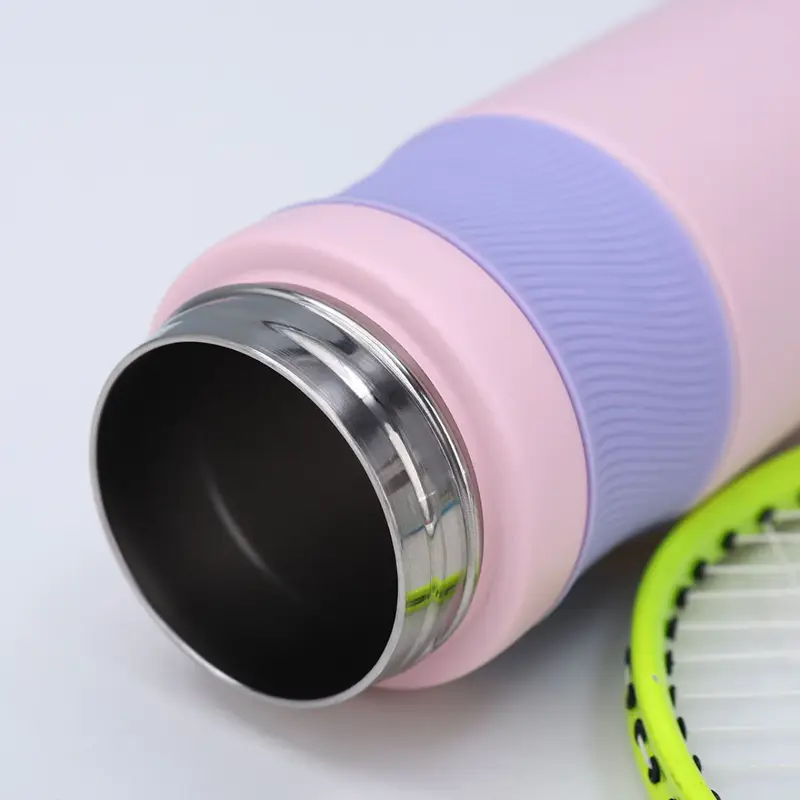 Stainless Steel Double walled Bottle | with Handle & Silicone Grip | Leak-Proof & Push Lock Button | 600 ML | Box Packing | Assorted Colors